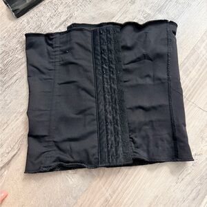 SKIMS Black Waist Cincher